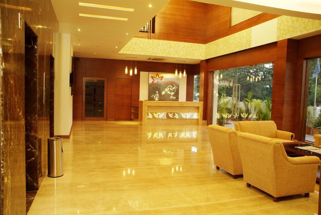 Hotel Parijatha Gateway Bangalore Exterior foto